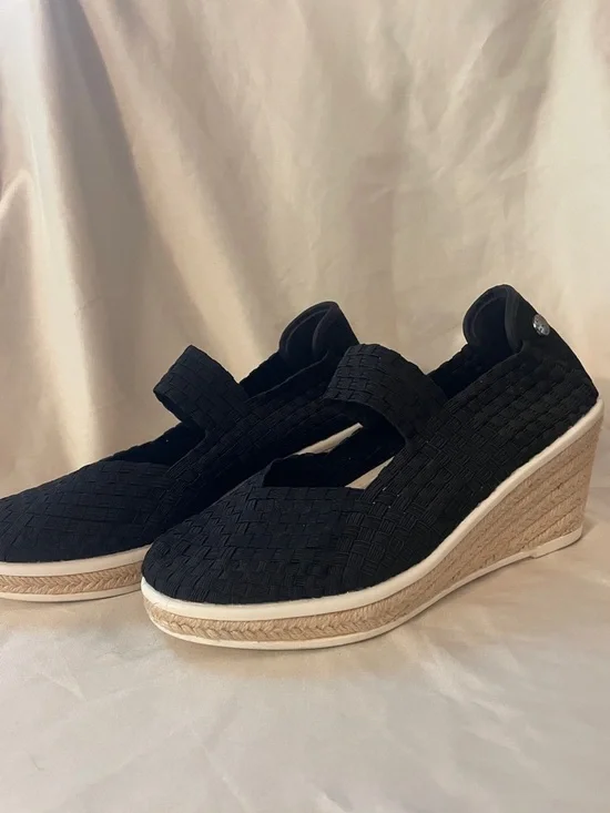 Bernie mev. Womens Woven Mary Jane Wedge Espadrille - Black size 38