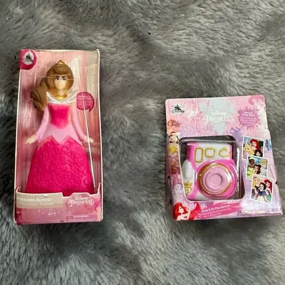 Disney Princess Mini Toys Aurora + Snap.& Go Play Camera Pink Zuru Brands
