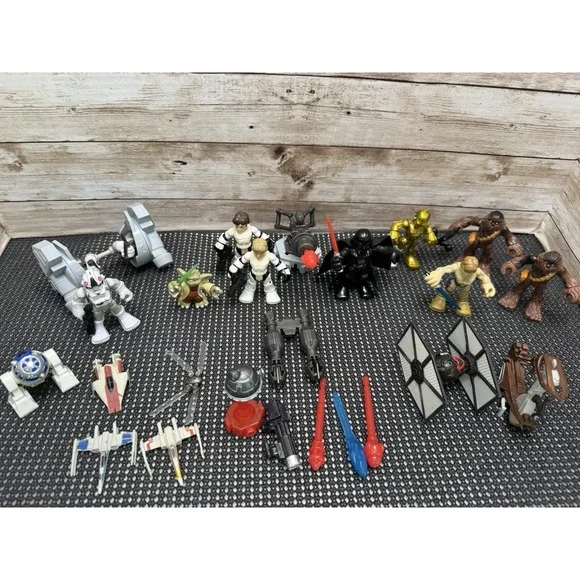 Star Wars Galactic Heroes Mix Lot of 25 Pc‎ Figures Hasbro Darth Vader Chewbacca