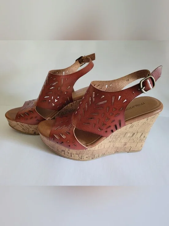 Maurices Womens Brown Laser Cut Cork Platform Wedge Sandals Size 7M Boho Y2K