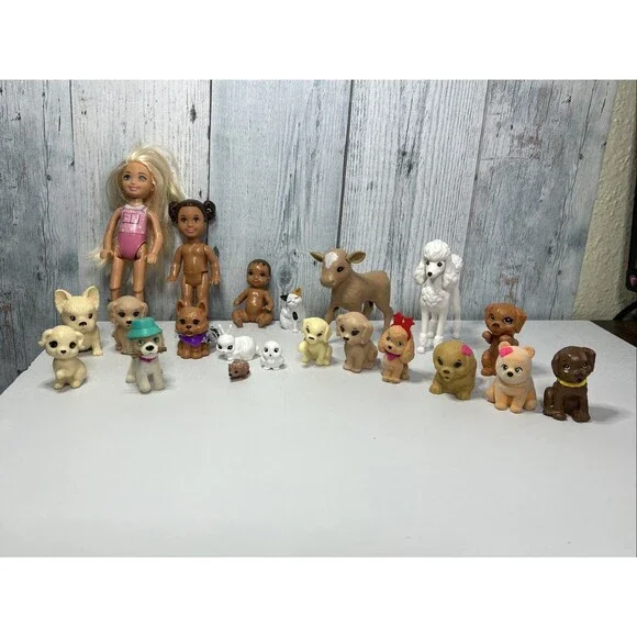 Mixed Toy Lot, Barbie Pets plus 3 dolls. 21 Toys.