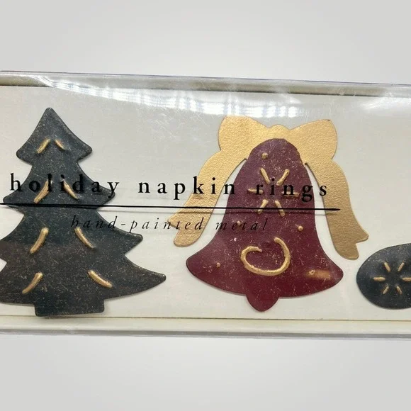 Pier 1 One Imports SET‎ OF 4  Hand painted Metal Christmas Napkin Rings Holiday