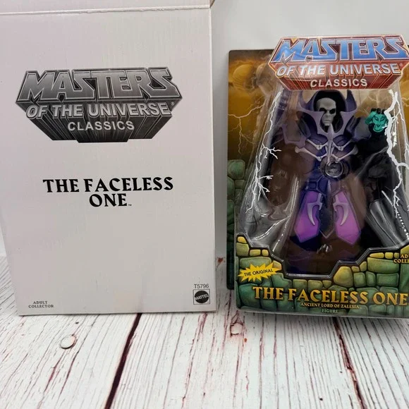 Mattel Masters of the Universe Classics The Faceless One Figure T5796‎ 2010