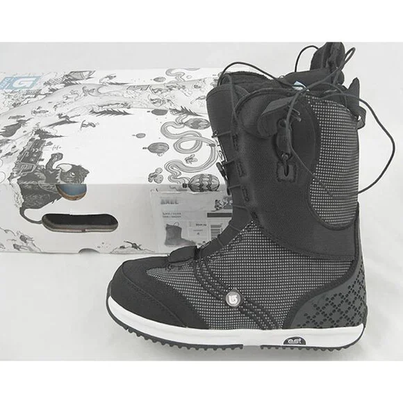 NEW $280 Burton Axel Womens Snowboard Boots!  Black  Size 5  Euro 35