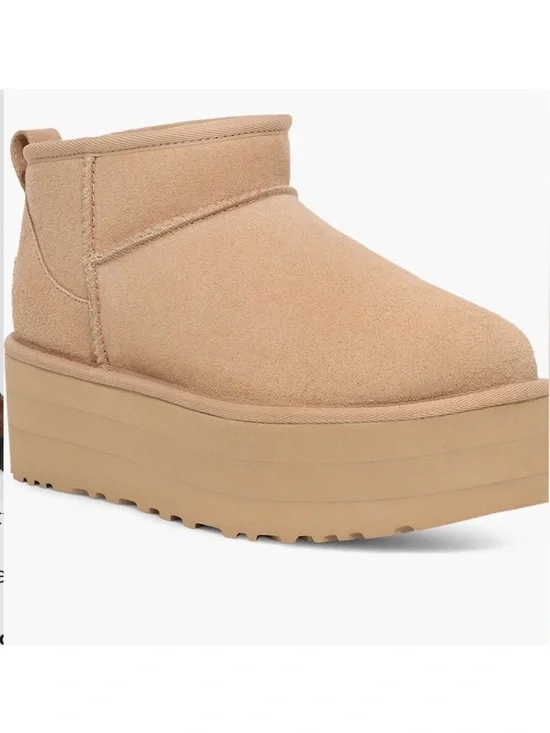 UGG® women’s Classic Ultra Mini Platform Boot