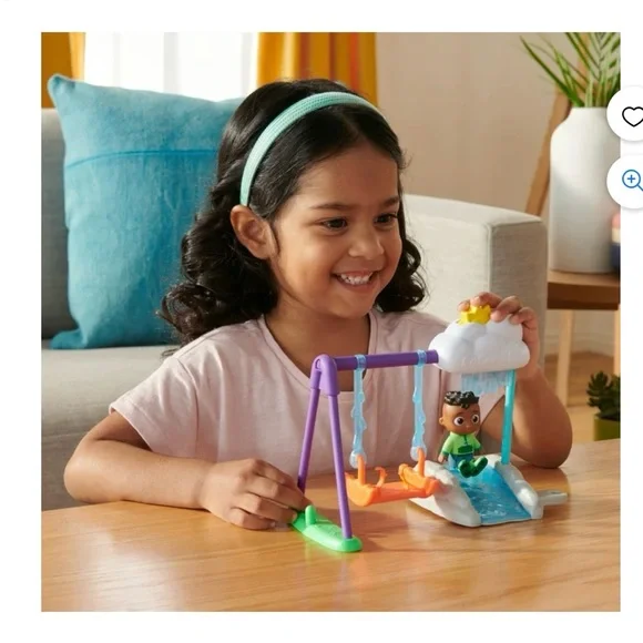 🆕CoComelon Sunny Splash Swing Playset
