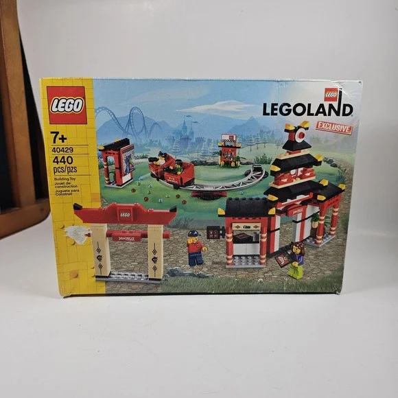 LEGO LEGOLAND Ninjago World 40429 Exclusive Complete Set 440 Pieces New Sealed