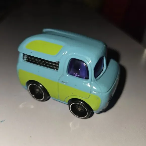 2020 HOT WHEELS DISNEY PIXAR TOY STORY BUNNY 1:64 DIECAST 2