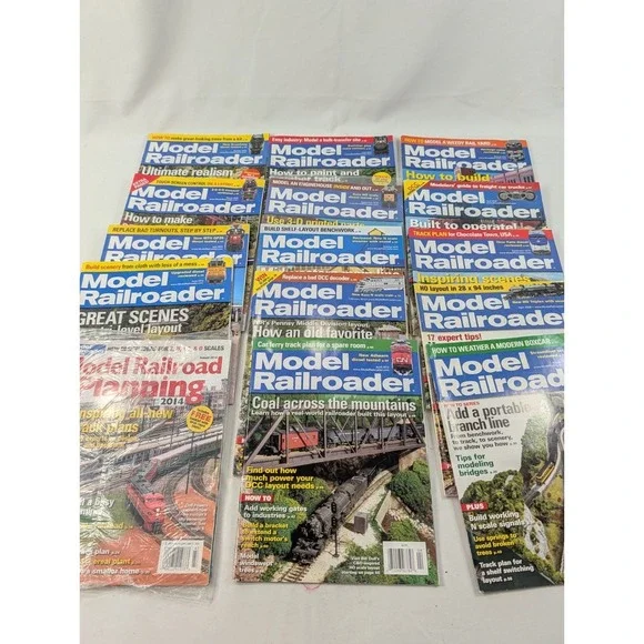 Model Railroader Magazines - Lot Of 15 2013-2014 Etc.‎
