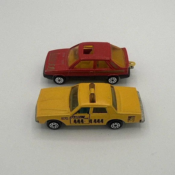 Vintage Lot 2 Majorette #240 Chevrolet Impalas And  Renault #275 Made In France