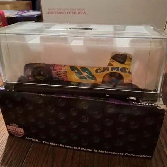 Vintage 96 Action Collectible Jimmy Spencer Smokin Joes Die Cast Nascar Race Car