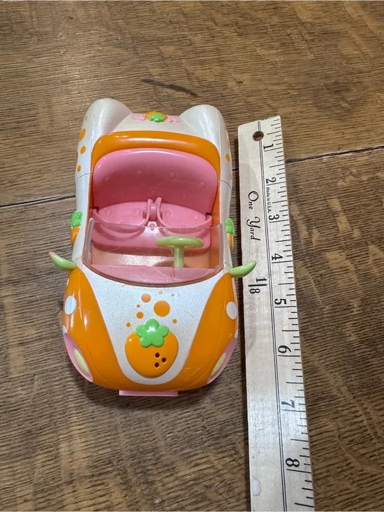 2008 Hasbro strawberry shortcake orange blossom convertible toy car
