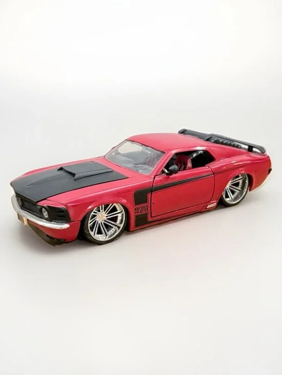 Collectible Diecast Model Car Jada BigTime Muscle 1970 Ford Mustang Boss 1:24