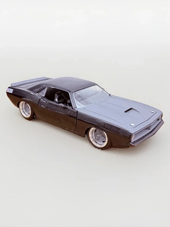 Collectible Jada 1973 Plymouth Barracuda Diecast Black 1:24