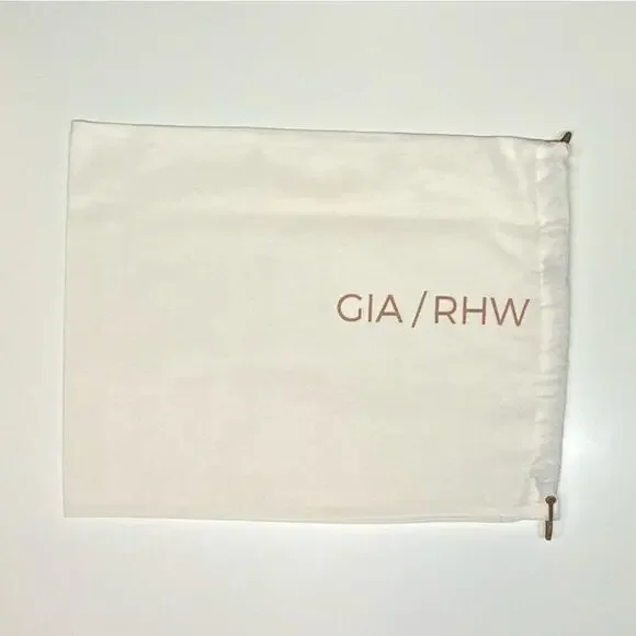 GIA/RHW | Dust Bag | Ivory/Brown | W 11 x H 14 inch