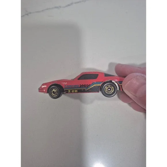 Hot Wheels 1982 Mattel Red Camaro‎ Z-28 Diecast Car Vintage Malaysia Base
