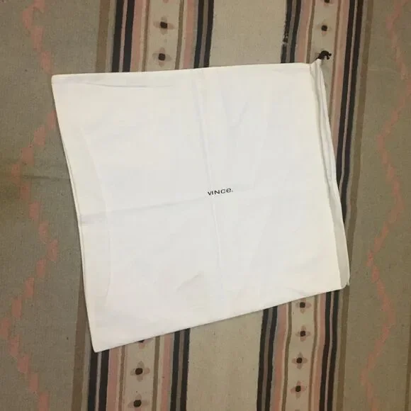 Vince White drawstring dust-bag garment bag new 17” x 19”