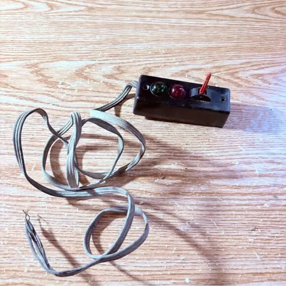 Lionel Train 5121 Brown Automatic Switch Controller 3 Wire Untested
