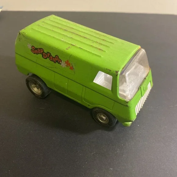 Vintage 1970's Tonka Snap Dragon Green With Mag Wheels missing back window