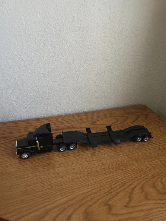 John Deere Ertl Diecast Semi Truck & Hauler Toy Vehicle