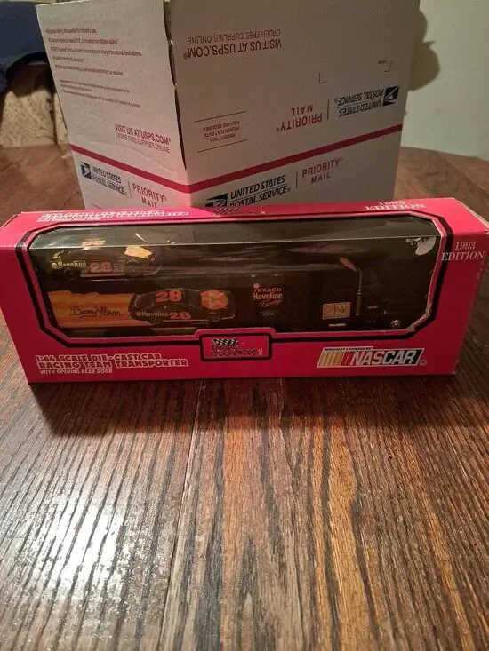Vintage 93 Racing Champion Davey Allison Havoline Die Cast Semi Truck Car Nascar