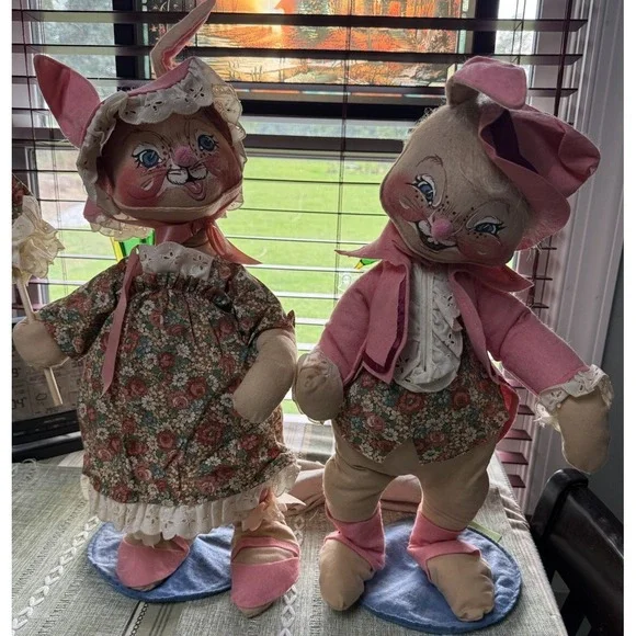Large Annalee Easter Bunny Dolls Made in USA 22