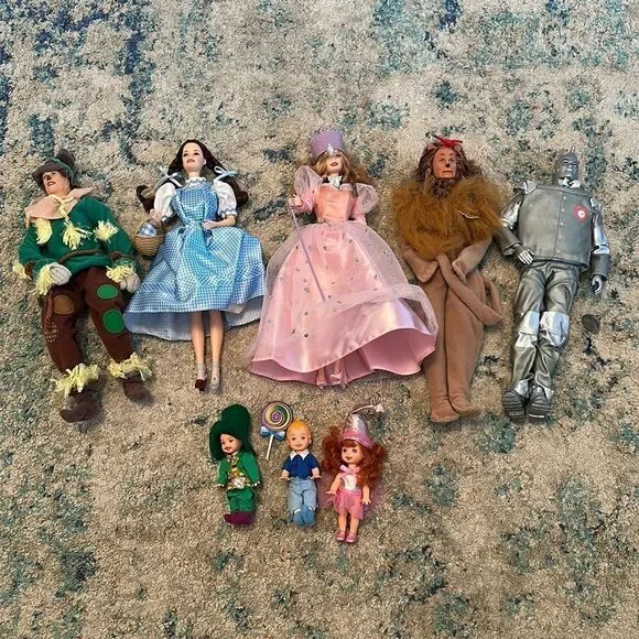 1990s Barbie Wizard of Oz Collector Lot with Munchkins& Talking Dorothy & Glinda