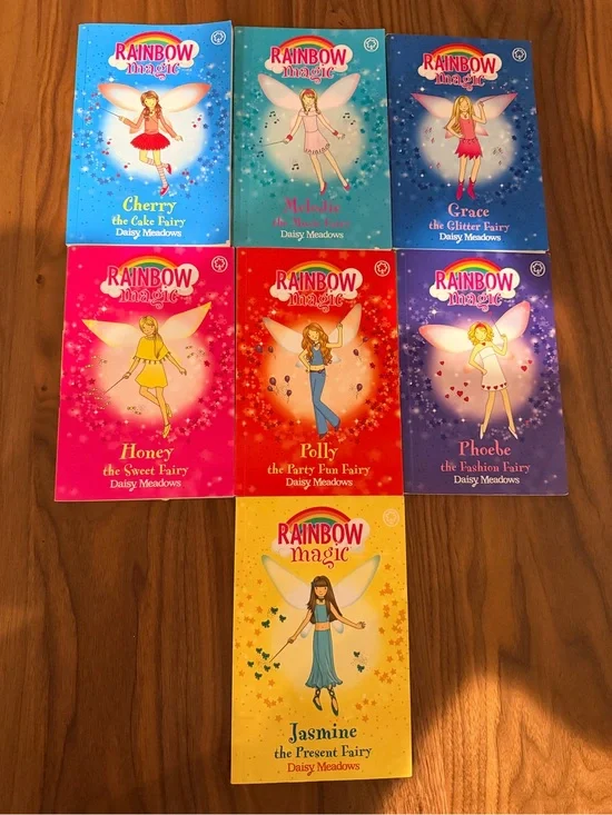 Rainbow magic Daisy Meadows Kids Fairy Book Set