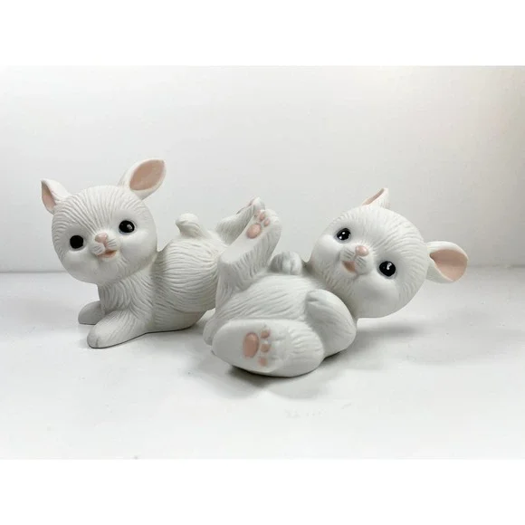Vintage Homco Playful‎ white Baby Bunnies smiling pink ears set of 2 twee