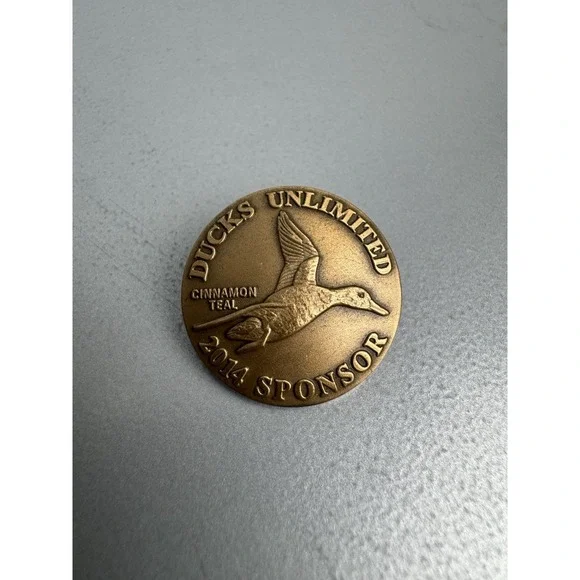Ducks Unlimited Cinnamon Teal‎ Pin 2014 Sponser Bronze Hunting Duck Bird