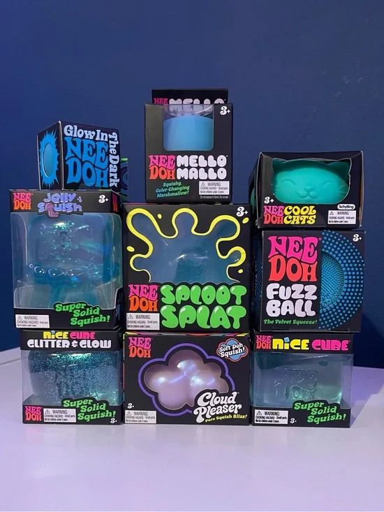 NeeDoh Bundle of 8 + 1 bonus! Authentic NIB and SHIPS FAST and FREE. Make offer!