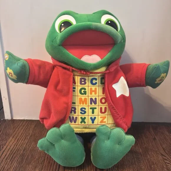 Vintage 2001 LeapFrog Read & Sing Little Leap Interactive 18