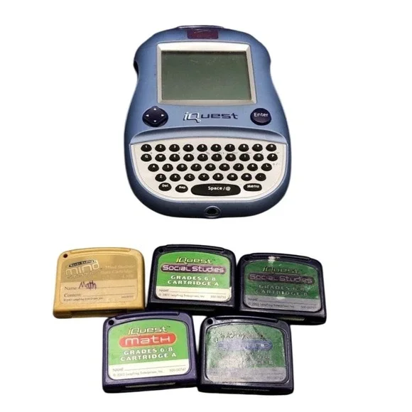LeapFrog‎ iQuest Learning System Blue With 4 Game Cartridges Math Science
