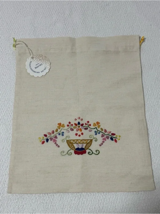 Magda Vakil Linen Drawstring Pouch Hand Embroidered Duster