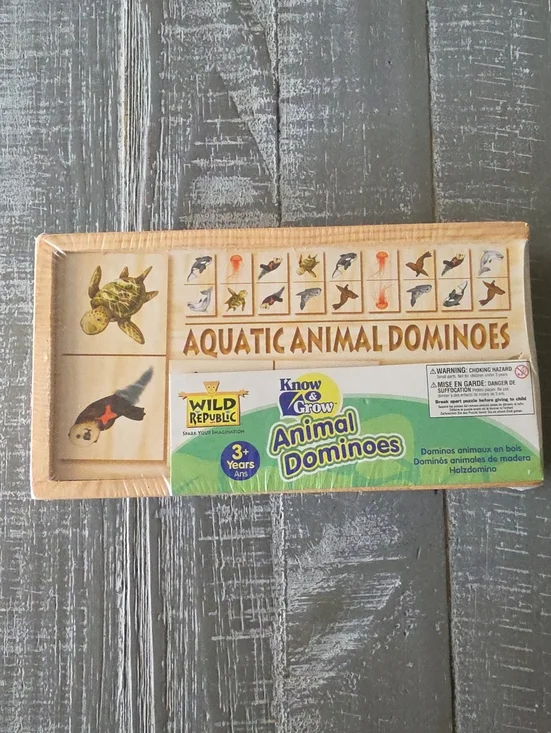 Wild Republic Know & Grow AQUATIC ANIMAL DOMINOES Set, 28 Pieces, Turtle Otter