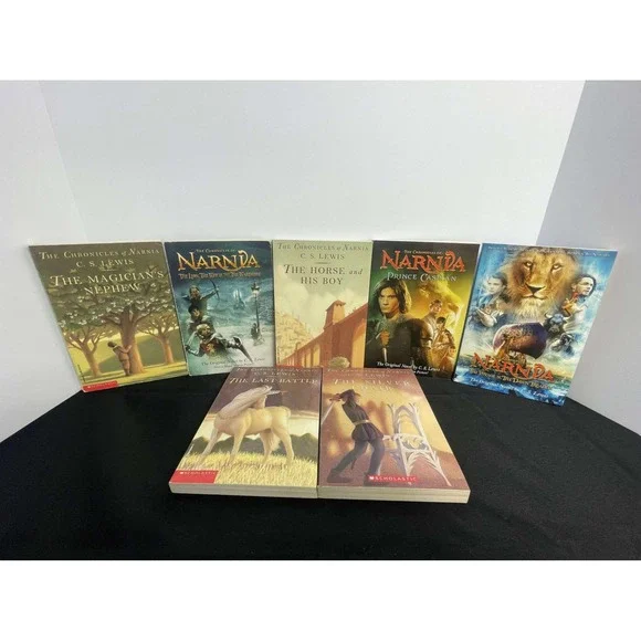The Chronicles of Narnia Box Set 7 Books‎ C.S. Lewis Scholastic Paperback