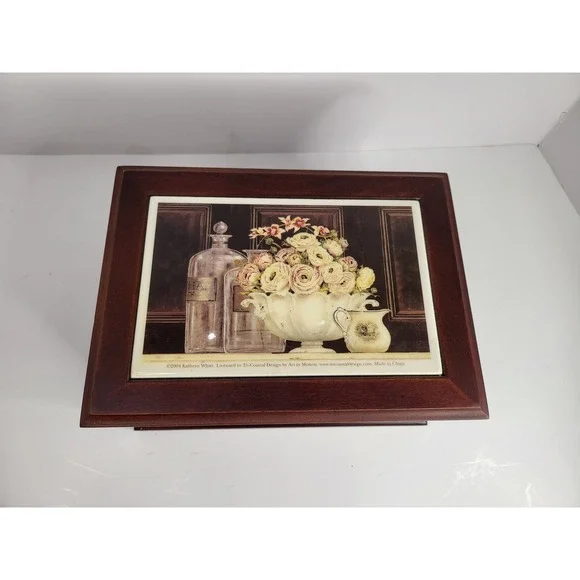 Tri-Coastal Design Kathryn White Floral Tile Wood Jewelry Box Vintage 2004