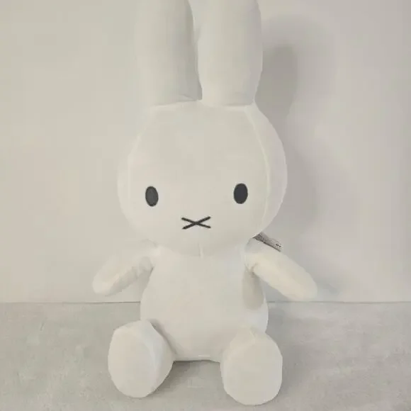 Miffy White Plush Stuffed Animal Toy – New with Tags