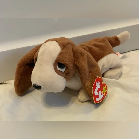 Cute Ty Tracker beanie baby dog