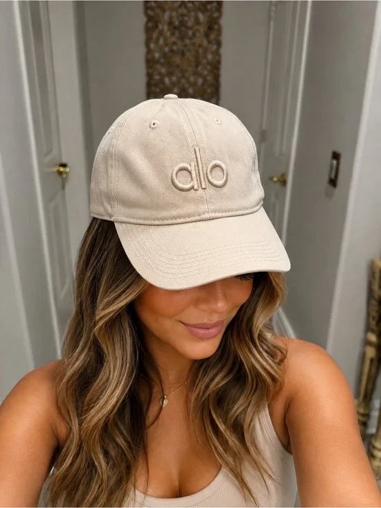 ALO Yoga Washed Off-Duty Cap Sand Dollar