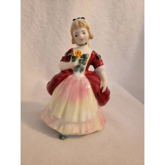 Vintage Royal Doulton Valerie HN2107