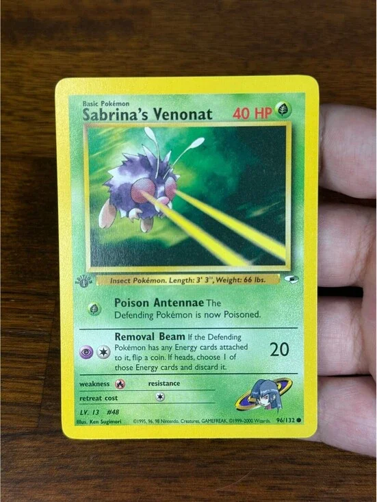 1999 Sabrina's Venonat Card 40 HP #96/132 1st edition