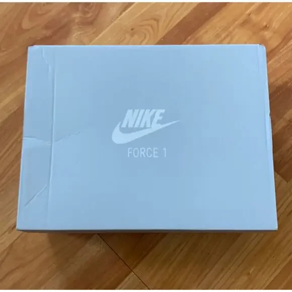 Nike Force 1 empty‎ shoe box