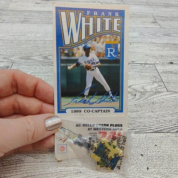 Frank White Royals 1989‎ Promo Card AC Delco Spark Plug Pin MLB Crossover
