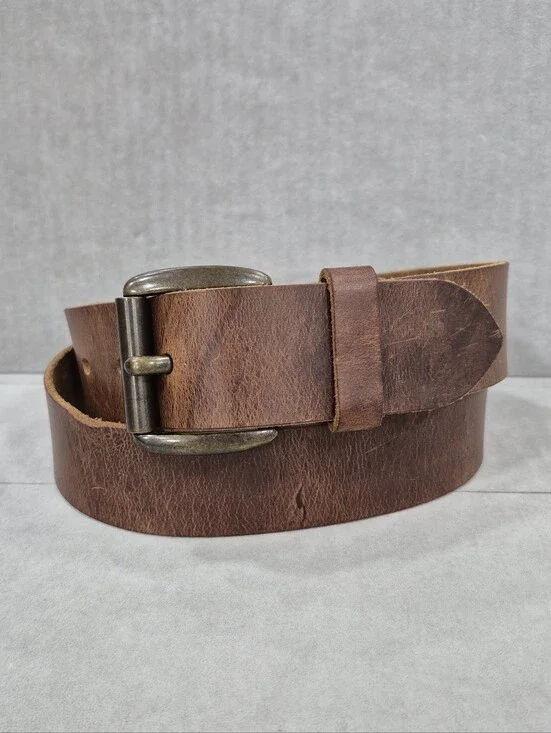 American Eagle Outfitters belt men's 34 brown leather distressed finish casual