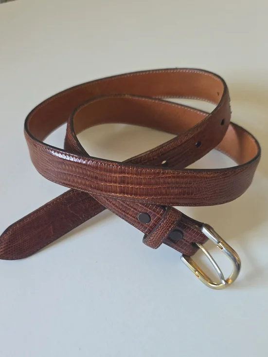 Classic Brown Leather Men’s Dress Belt