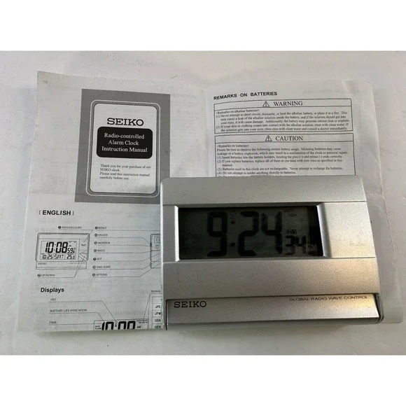 VTG Seiko Digital Travel Alarm Clock Model QHL004S With Snooze & Light Silver