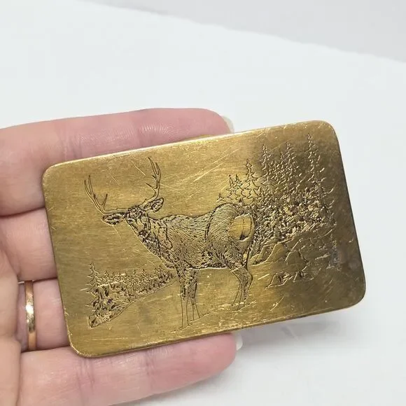 Vintage 70s DEER IN FOREST SOLID BRASS BELT BUCKLE AMPERSAND KALAMAZOO Hunter