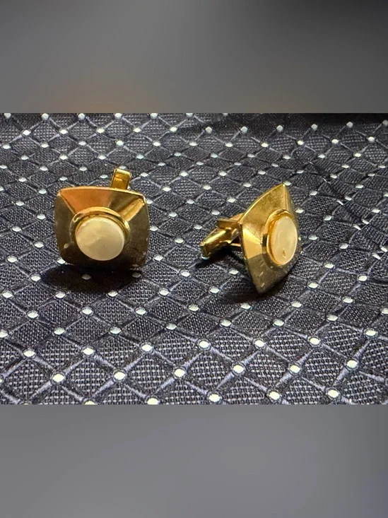 Gold Tone Mother-of-Pearl Round Cufflinks - Men Accessories