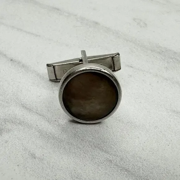 Vintage Single Cufflink Round Silver Tone Abalone Shell Toggle Back Pat Pend ✨